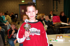 Van Spijk Grand Prix schaaktoernooi 21-3-2004Eerste plaats E-categorie Tristan Hunen  (Voerendaal)