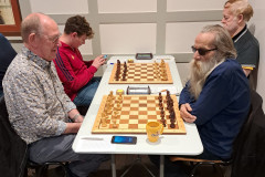 R4: Mart Dael (links) tegen Gerben Oosterbaan