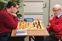 Clubavond 20231214 Frans Hol (links) tegen Piet Thijssen