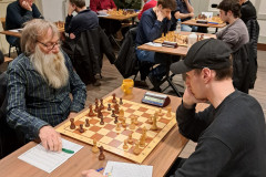 Clubavond 20231214 Gerben Oosterbaan (links) tegen Tim Reinhardt