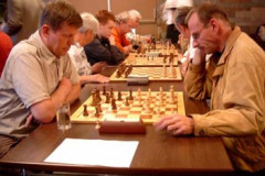 Frans Mertens (links) tegen Joachim Guddat
