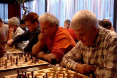 Tweede van rechts: Peter Timmermans