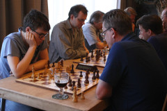 Laurens Ekker (links) tegen Gerard in 't Veld