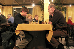 Jeugd versus senioren op donderdag avond in de Koel