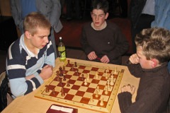 Jeugd versus senioren op donderdag avond in de Koel
