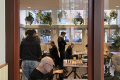 Gezicht op de Erkerzaal, met op de voorgrond Peter Schoeber