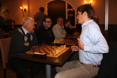 Vergleichskampf 20111215 Boris Glasunov (links) tegen Freek Heemskerk