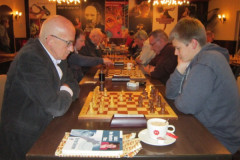 Venlo 20121129, Venlo Nettetal Ad Burgmans  (links) - Christian Wassermann