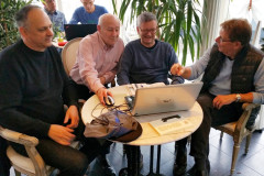 Tata Chess 2019: Hans van Mulekom, Piet Thijssen, Geert Hovens, Nico van der Hoogt (foto Bas van der Grinten)