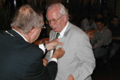 Op 1-9-2033 krijgt Hub van Spijk door loco-burgemeester Piet Janssen de erespeld van de KNSB uitgereikt.  In Memoriam 2021