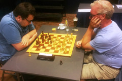 Zomer Snelschaaktoernooi 2021 Frans Hol (links) en Frank van Overbeek