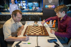 NK 13-7-2024: Tiviakov (links) -Warmerdam. Foto Harry Gielen.