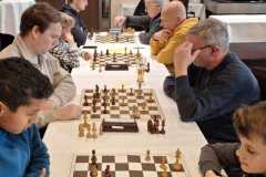 Tweede bord van onderen: Geert Hovens (rechts) in het Open Noord-Limburgse Snelschaakkampioenschap op 11-01-2025 te Horst