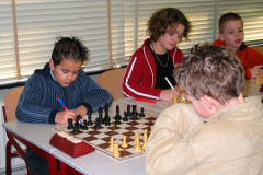 Thijmen tegen Lars Strolenberg tijdens het PKJ Limburg te Blerick op 29 december 2003.