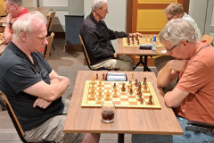 Peter Timmermans (links) tegen John Stikkelbroeck