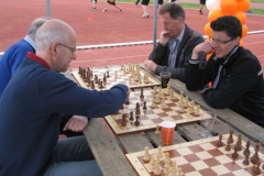 Vrijenbroek, Sportdag 20110416 Marc van der Lee (linksvoor) en Albert Houwen (rechtsachter)