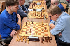 Uitzwaaitoernooitje 20231228 Peppe de Martino (links) tegen Nico van der Hoogt
