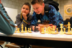 Van Spijk toernooi Venlo 10 april 2005. Koen Peters en Thijmen tegen Yannick Slager