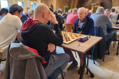 Stadsherberg Ald Weishoès Rapid 2023..Rechtsvoor Piet Thijssen, winnaar B-groep in zijn wedstrijd tegen Dai Heinen (tweede van de B-groep)